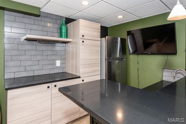 2536 Black Water Drive, St Louis, MO 63129