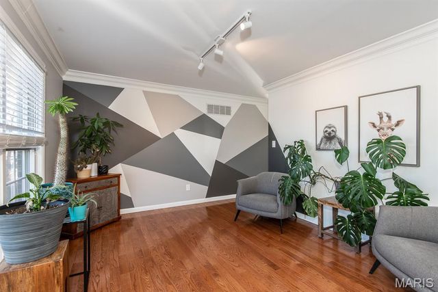 2536 Black Water Drive, St Louis, MO 63129