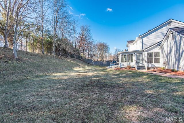 2536 Black Water Drive, St Louis, MO 63129