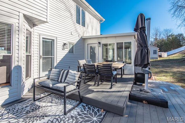 2536 Black Water Drive, St Louis, MO 63129