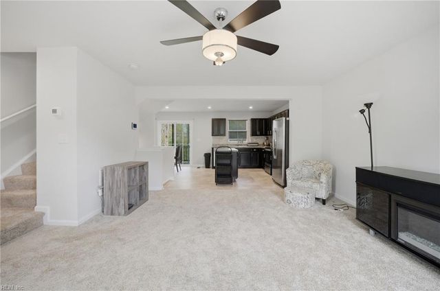 901 Lakeview CV, Smithfield, VA 23430