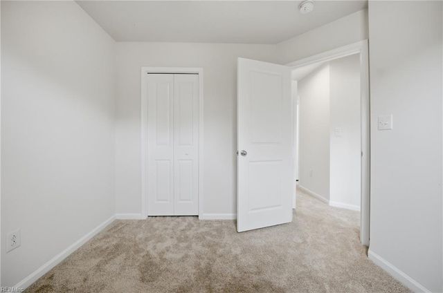 901 Lakeview CV, Smithfield, VA 23430