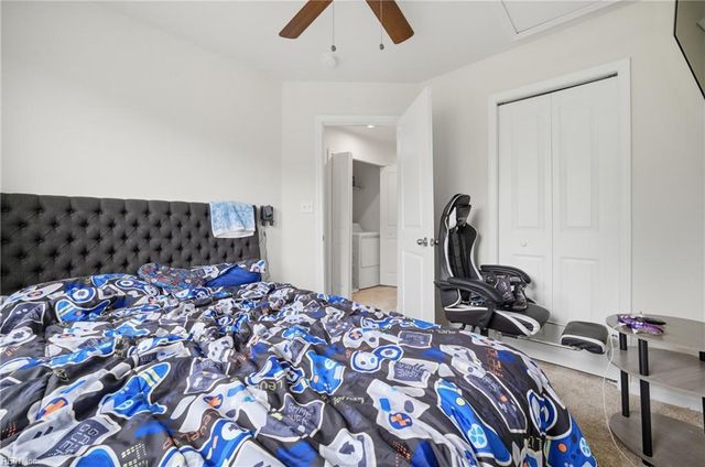 901 Lakeview CV, Smithfield, VA 23430