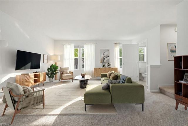 901 Lakeview CV, Smithfield, VA 23430