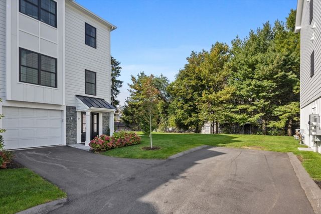 68 Prospect Street 14, Peabody, MA 01960