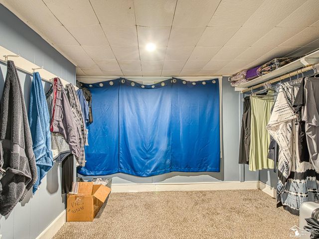 1288 Stewart Avenue, Lincoln Park, MI 48146