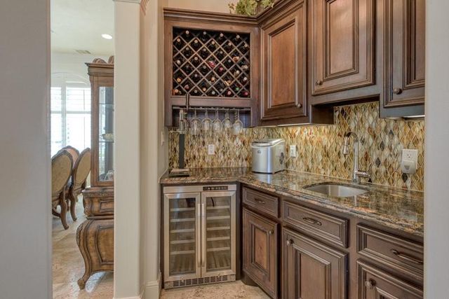 5623 Waters Landing Lane, Richmond, TX 77469