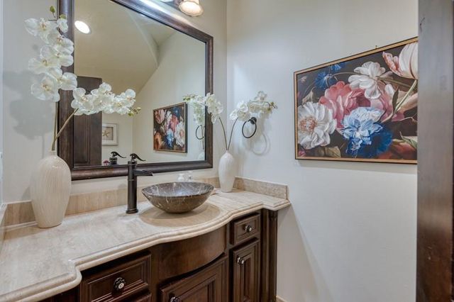 5623 Waters Landing Lane, Richmond, TX 77469
