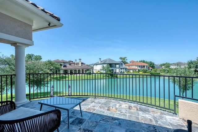 5623 Waters Landing Lane, Richmond, TX 77469