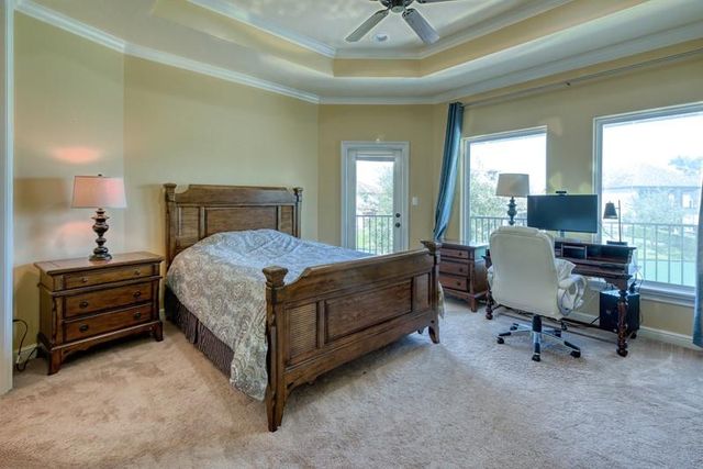 5623 Waters Landing Lane, Richmond, TX 77469