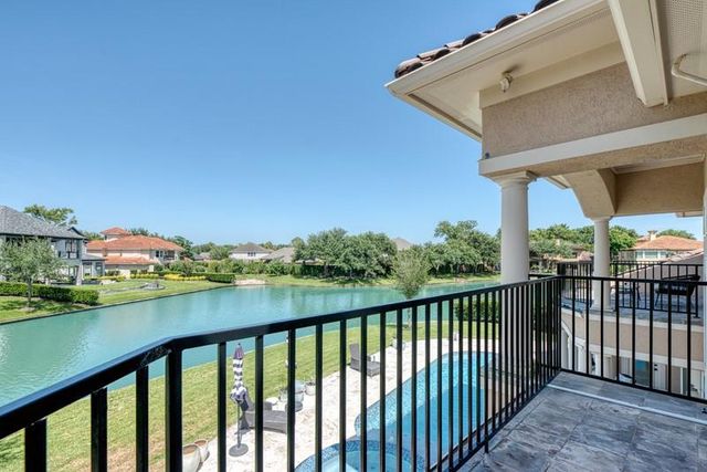 5623 Waters Landing Lane, Richmond, TX 77469
