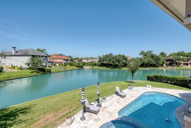 5623 Waters Landing Lane, Richmond, TX 77469