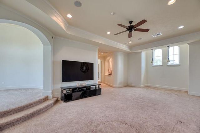 5623 Waters Landing Lane, Richmond, TX 77469