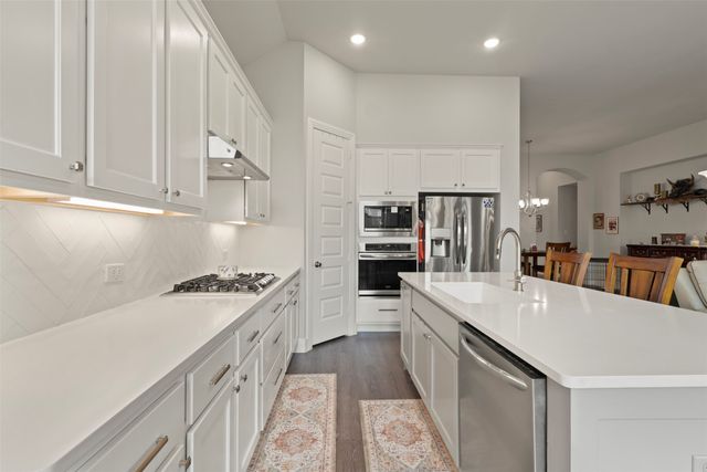 1201 Bluestem Drive, Aubrey, TX 76227