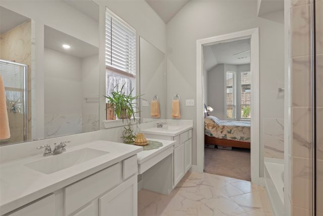 1201 Bluestem Drive, Aubrey, TX 76227