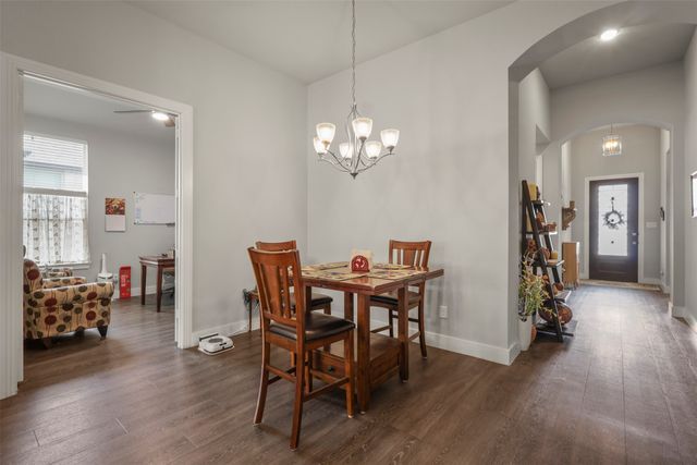 1201 Bluestem Drive, Aubrey, TX 76227