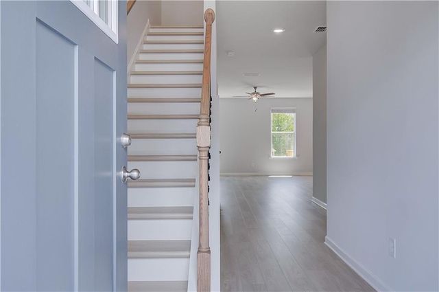 24 Camellia Drive, Fairburn, GA 30213