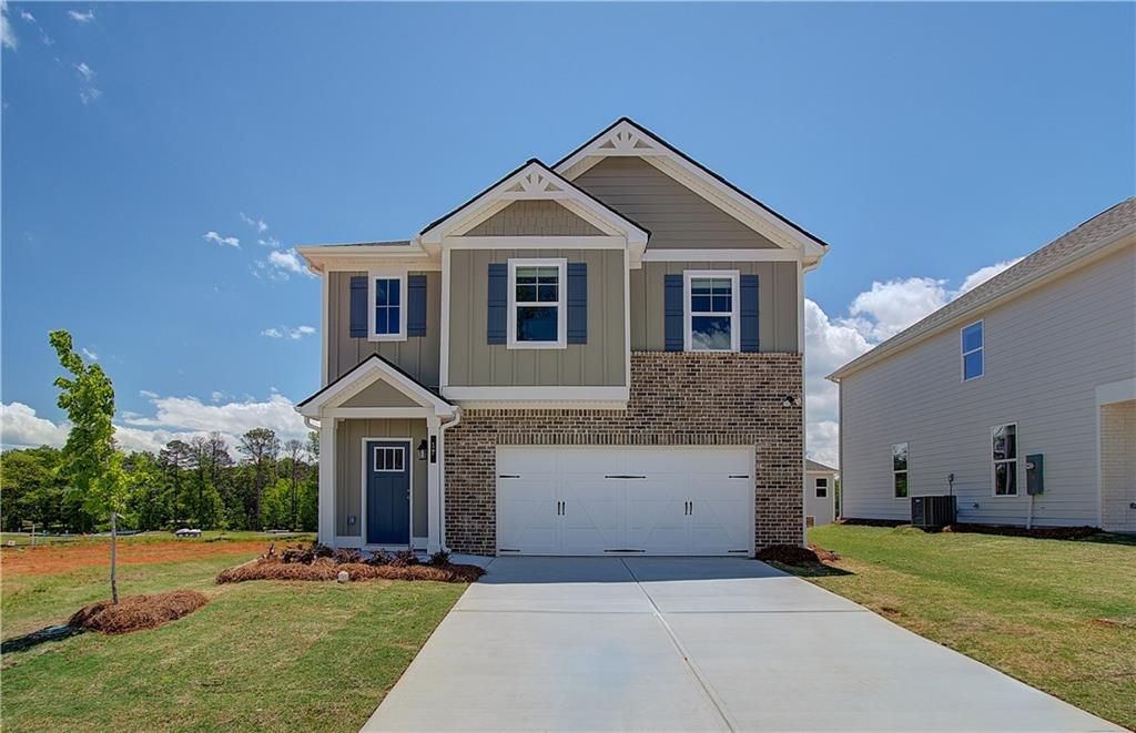 24 Camellia Drive, Fairburn, GA 30213