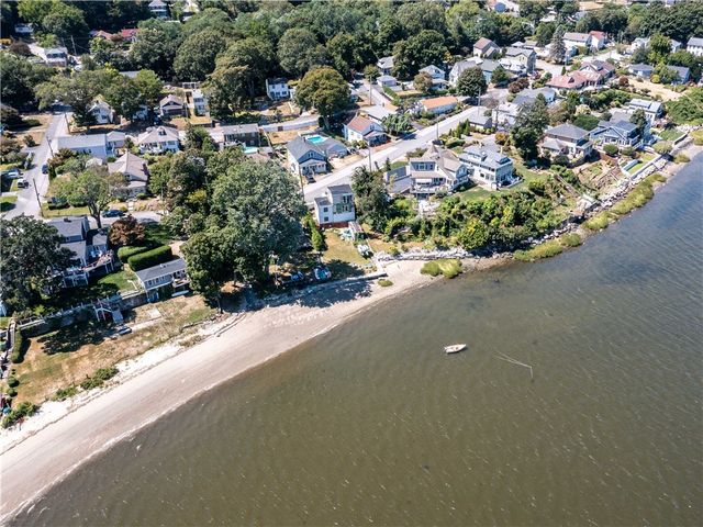 12 Manton Street, Warwick, RI 02818
