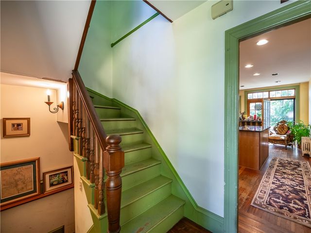 12 Manton Street, Warwick, RI 02818
