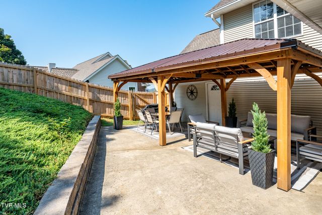 372 Parker Lane, Kingsport, TN 37660
