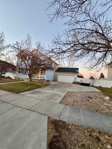290 W 1430 N, Tooele, UT 84074