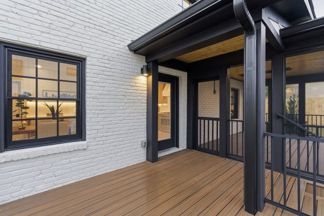 206 Cherokee Rd, Nashville, TN 37205