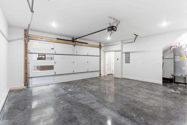 206 Cherokee Rd, Nashville, TN 37205