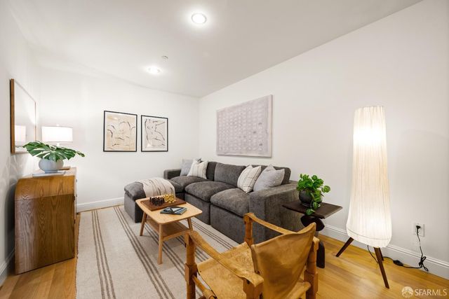 1560 22nd Street, San Francisco, CA 94107