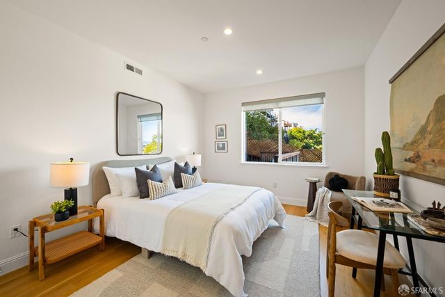 1560 22nd Street, San Francisco, CA 94107