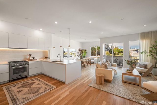 1560 22nd Street, San Francisco, CA 94107
