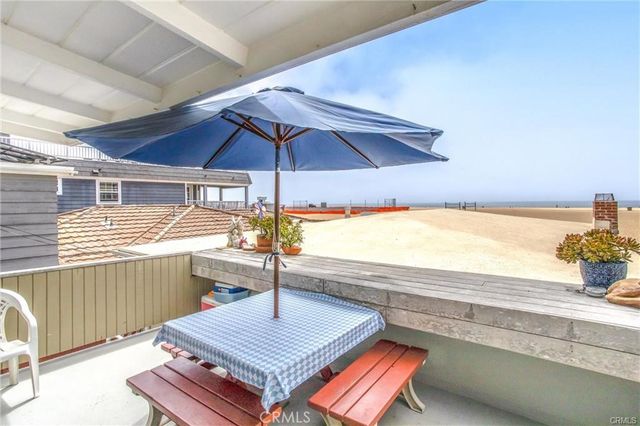 1408 W Oceanfront, Newport Beach, CA 92661