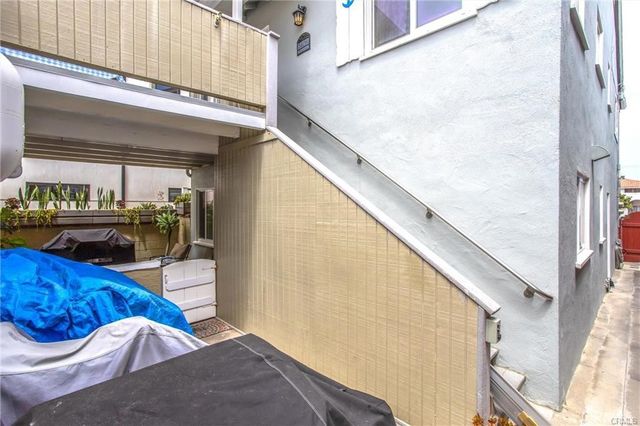 1408 W Oceanfront, Newport Beach, CA 92661