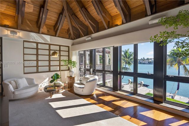 14 W San Marino Drive, Miami Beach, FL 33139
