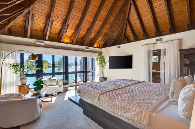 14 W San Marino Drive, Miami Beach, FL 33139