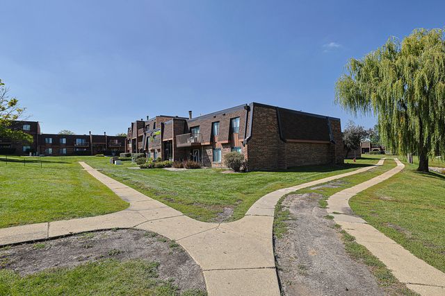 631 Derry Court 3C, Schaumburg, IL 60193