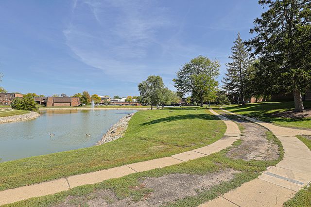 631 Derry Court 3C, Schaumburg, IL 60193
