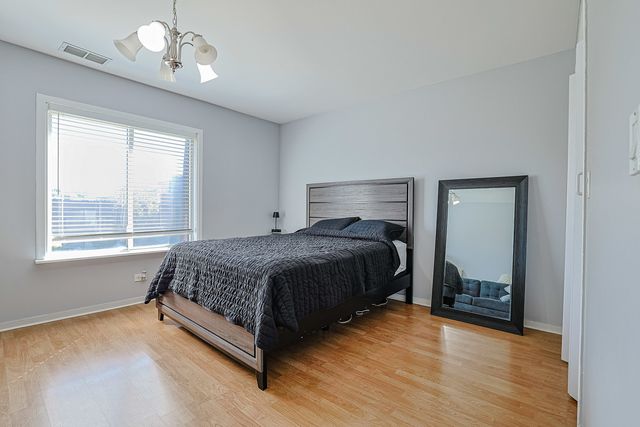 631 Derry Court 3C, Schaumburg, IL 60193