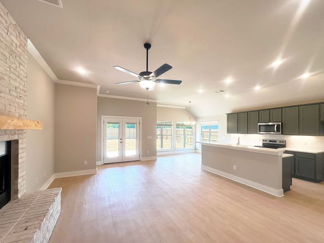 512 Courtney Drive, Sherman, TX 75092