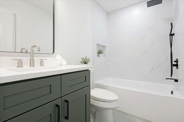 5156 Beaverhollow Drive, Houston, TX 77084