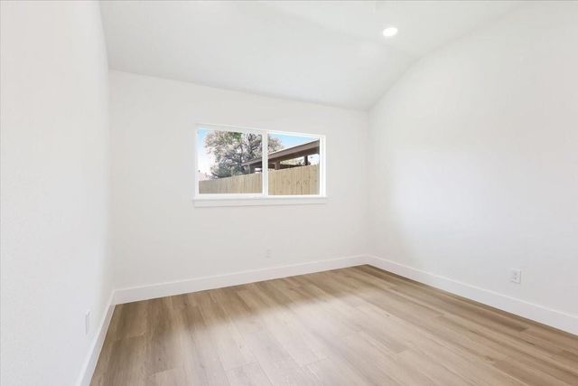 5156 Beaverhollow Drive, Houston, TX 77084