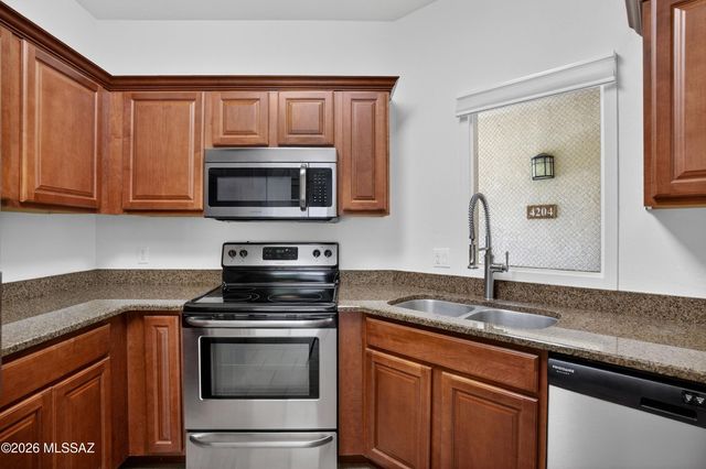 2550 E River Rd Unit 4204, Tucson, AZ 85718