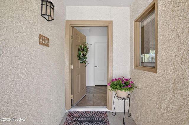 2550 E River Rd Unit 4204, Tucson, AZ 85718