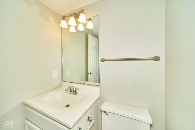 2512 Hideaway North Drive, Indianapolis, IN 46268