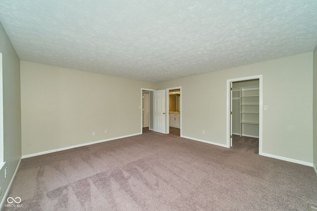 2512 Hideaway North Drive, Indianapolis, IN 46268