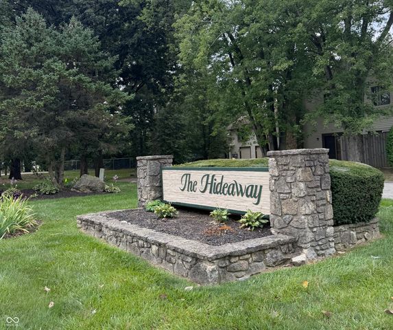 2512 Hideaway North Drive, Indianapolis, IN 46268