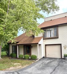 2512 Hideaway North Drive, Indianapolis, IN 46268