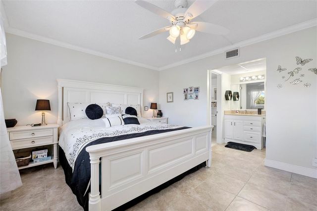 7807 Golf Circle Drive 211, Margate, FL 33063