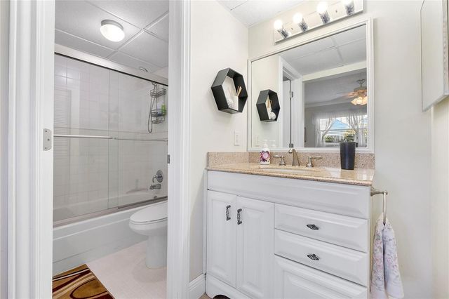 7807 Golf Circle Drive 211, Margate, FL 33063