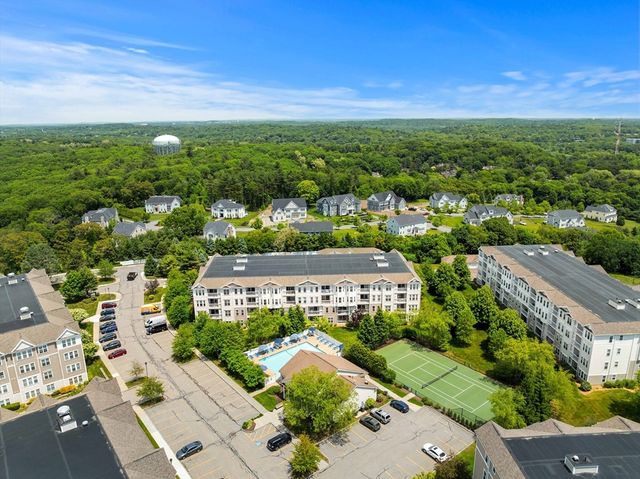 204 Clocktower Drive 311, Waltham, MA 02452